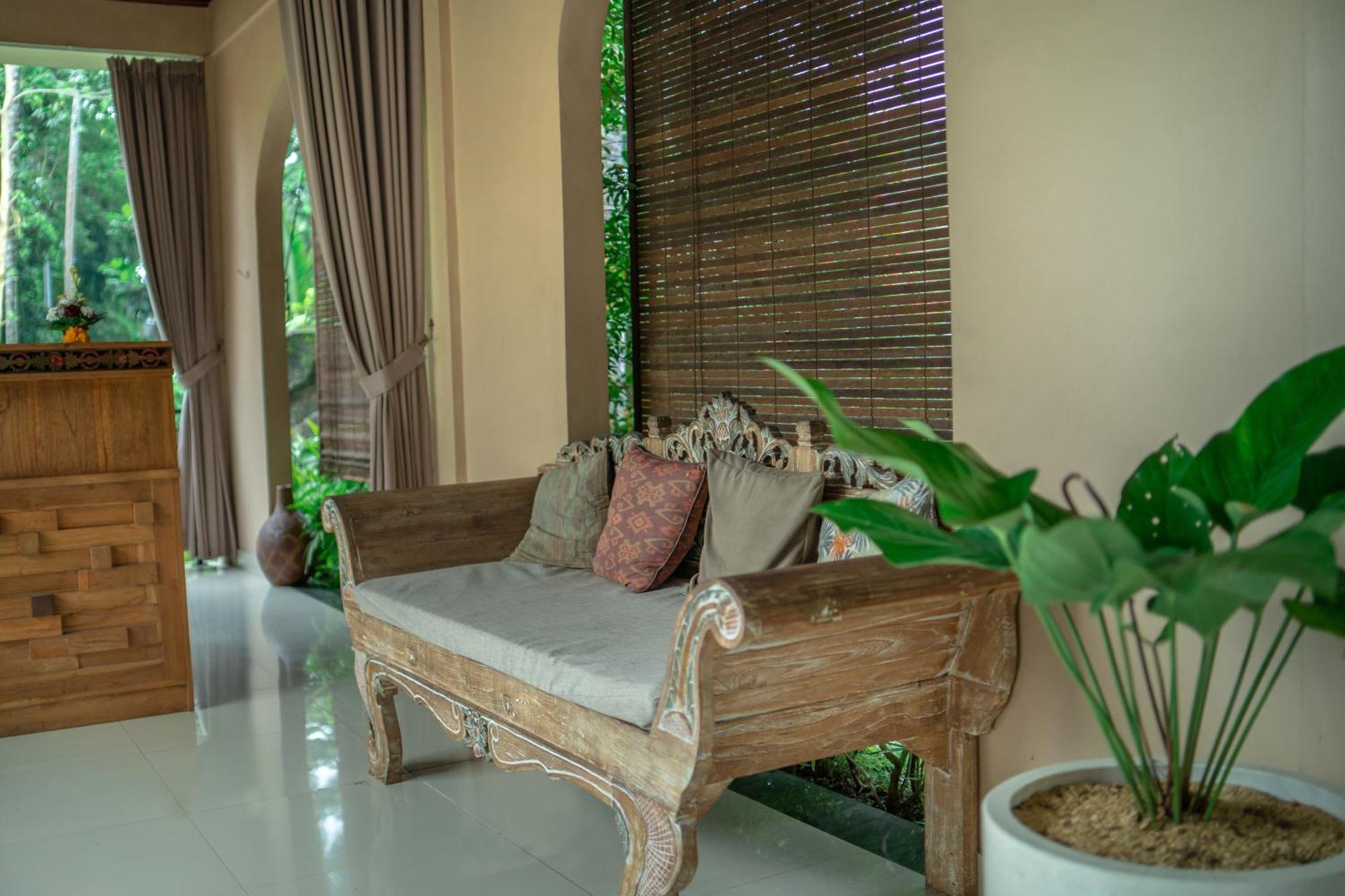 Abhirama Villas And Spa Убуд Экстерьер фото