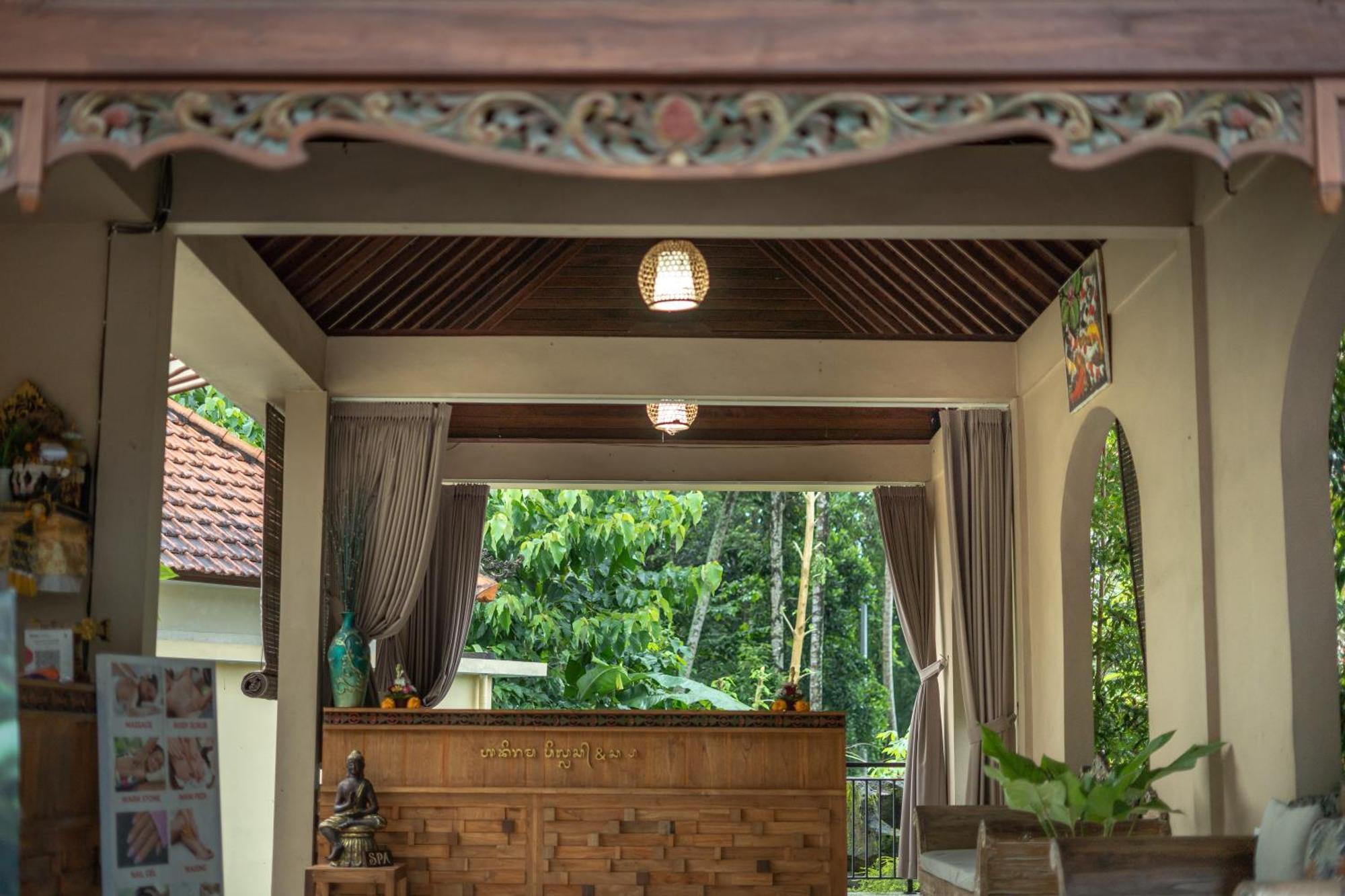 Abhirama Villas And Spa Убуд Экстерьер фото