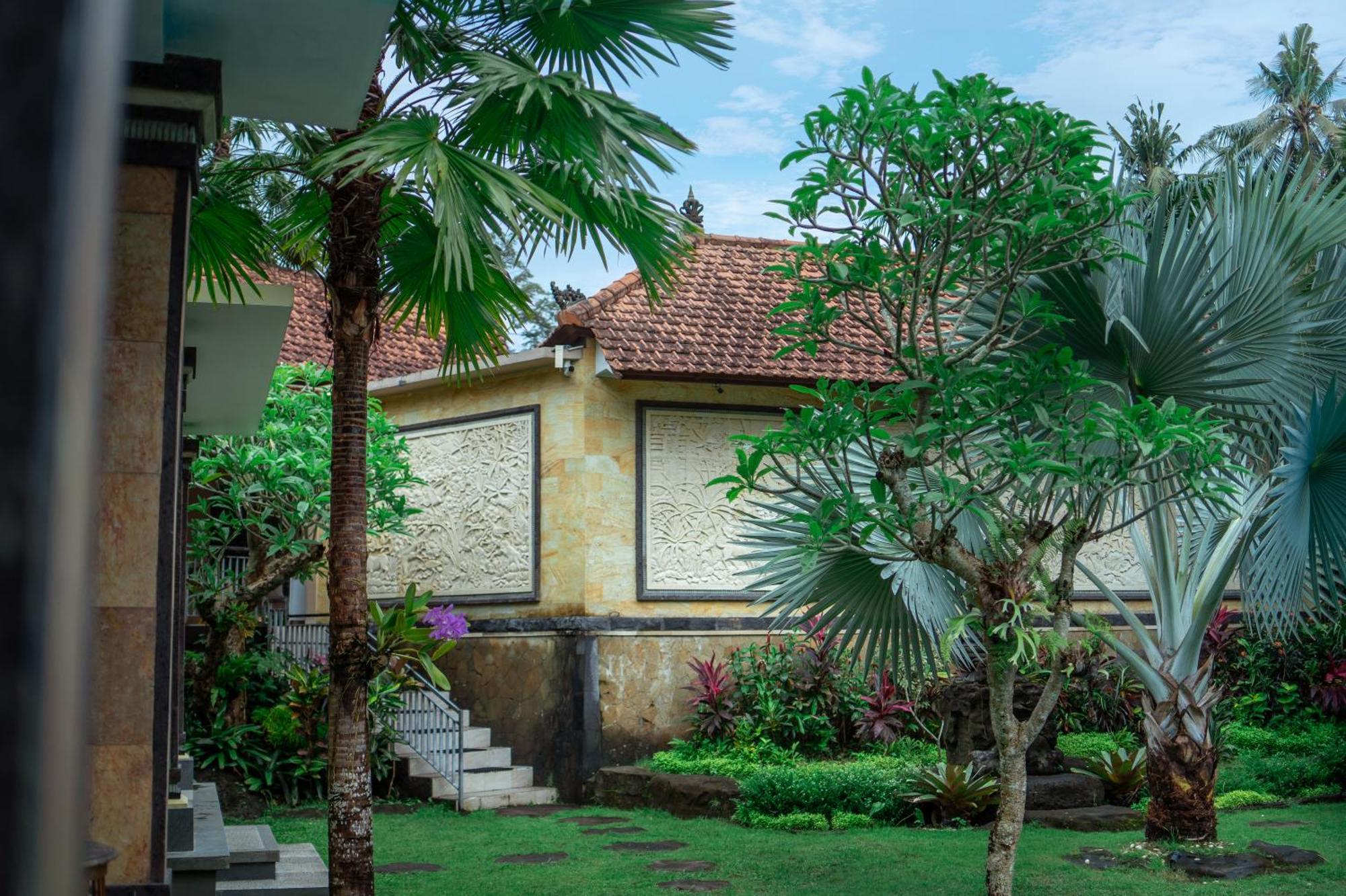 Abhirama Villas And Spa Убуд Экстерьер фото